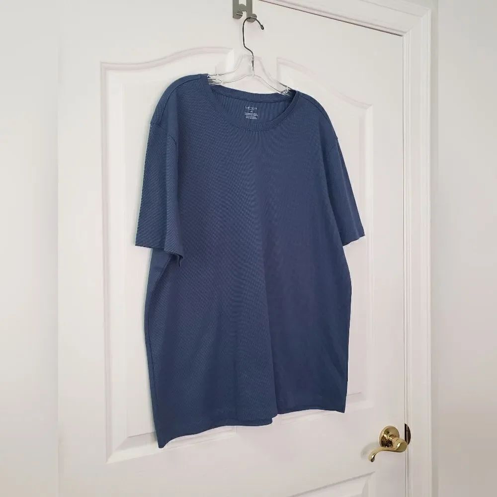 Van Heusen Top - Picture 3 of 5